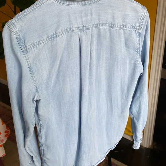Chaps Denim Long Sleeve Shirt Size Medium classic faded - Picture 2 of 6